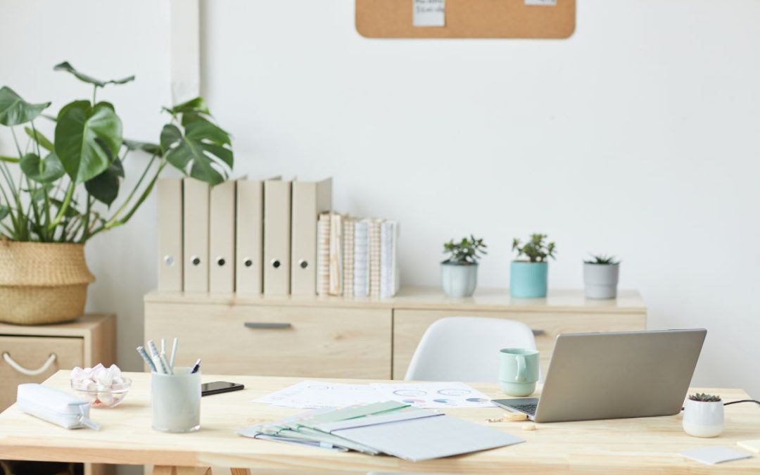 La gestion de projets pour les assistantes virtuelles : découvrez les méthodes et outils incontournables pour optimiser votre travail !
